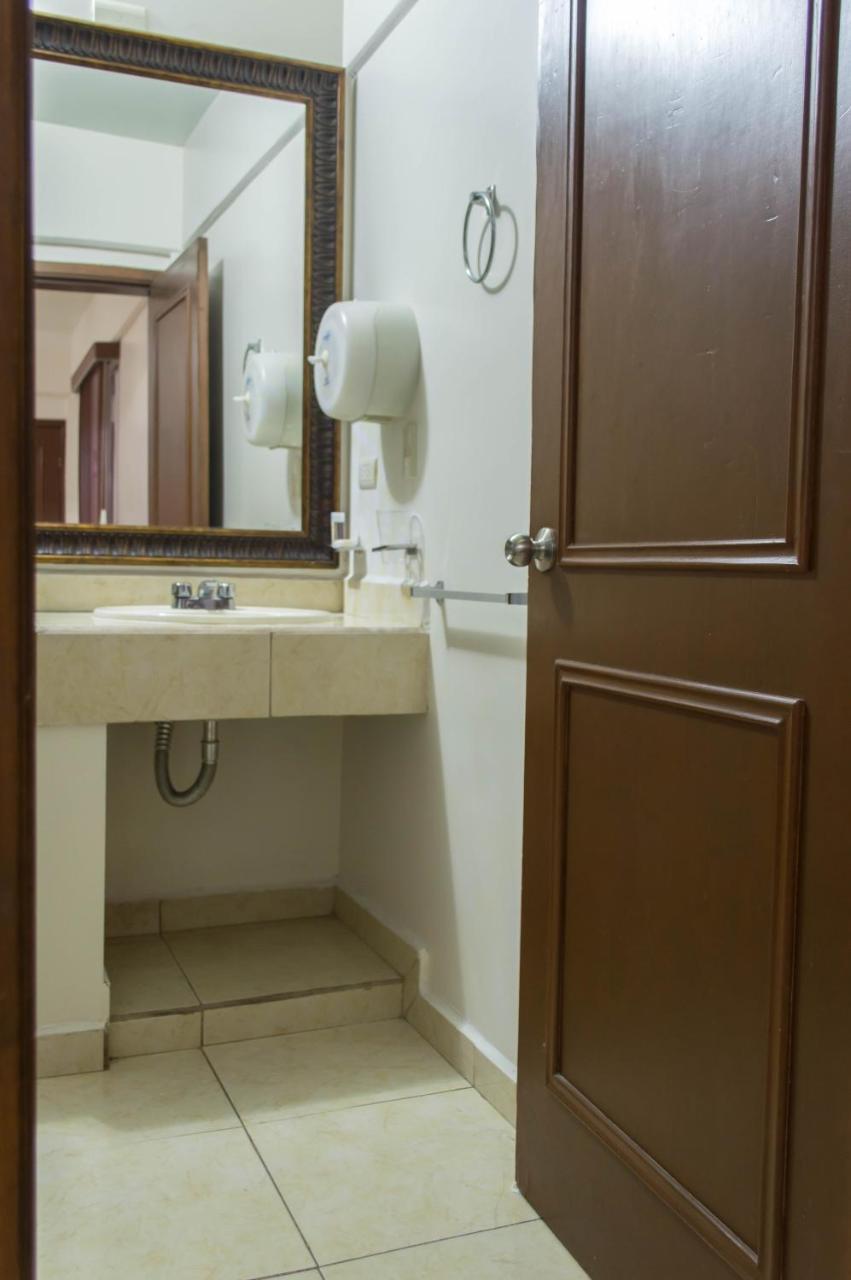 Hotel Del Centro Ciudad Obregón Екстериор снимка